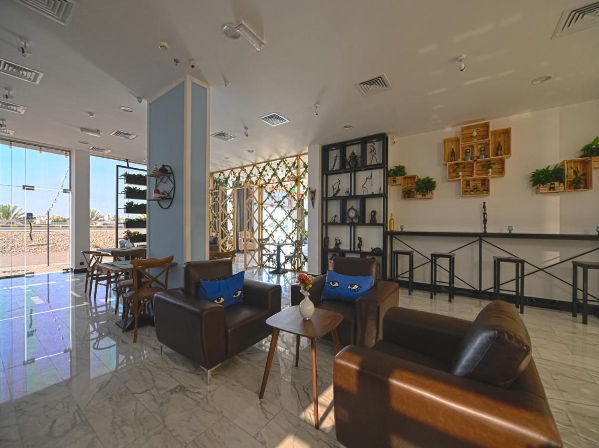 Golden Crown Hotel Alseeb Muscat Eksteriør bilde